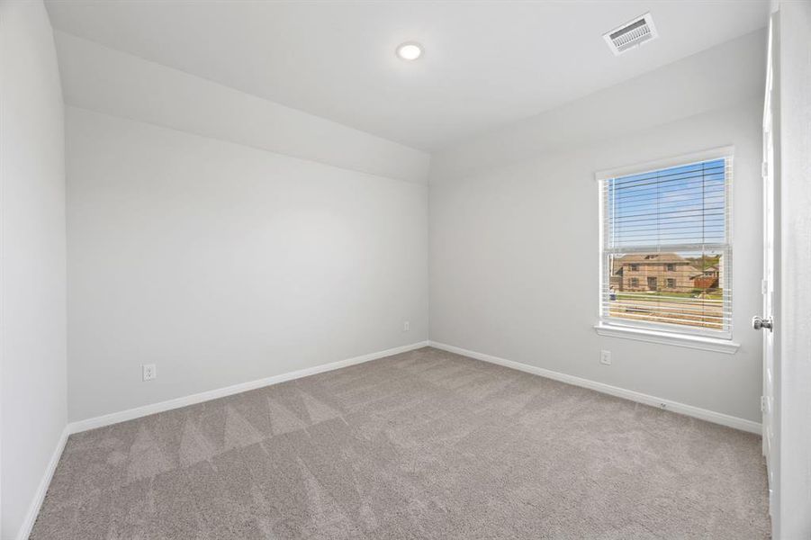 Spacious, unfurnished interior of a new home in Tinsley Meadows, Van Alstyne (Image 19). Spacious, unfurnished interior of a new home in Tinsley Meadows, Van Alstyne (Image 19).