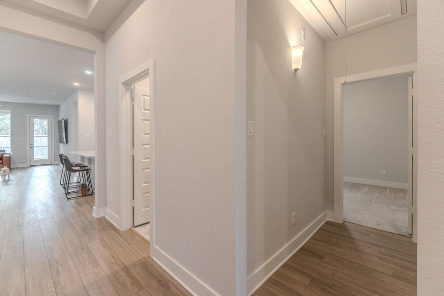 Spacious, unfurnished interior of a new home in Grand Central Park, Conroe (Image 22).