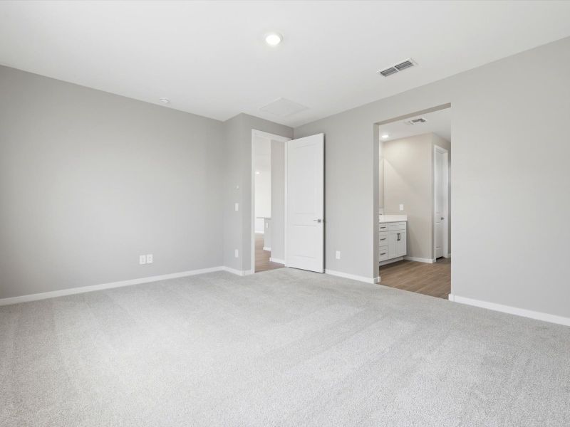Spacious, unfurnished interior of a new home in Legacy Place, Glendale (Image 18). Spacious, unfurnished interior of a new home in Legacy Place, Glendale (Image 18).