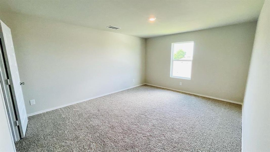 Spacious, unfurnished interior of a new home in Sunnycreek, Crowley (Image 10). Spacious, unfurnished interior of a new home in Sunnycreek, Crowley (Image 10).