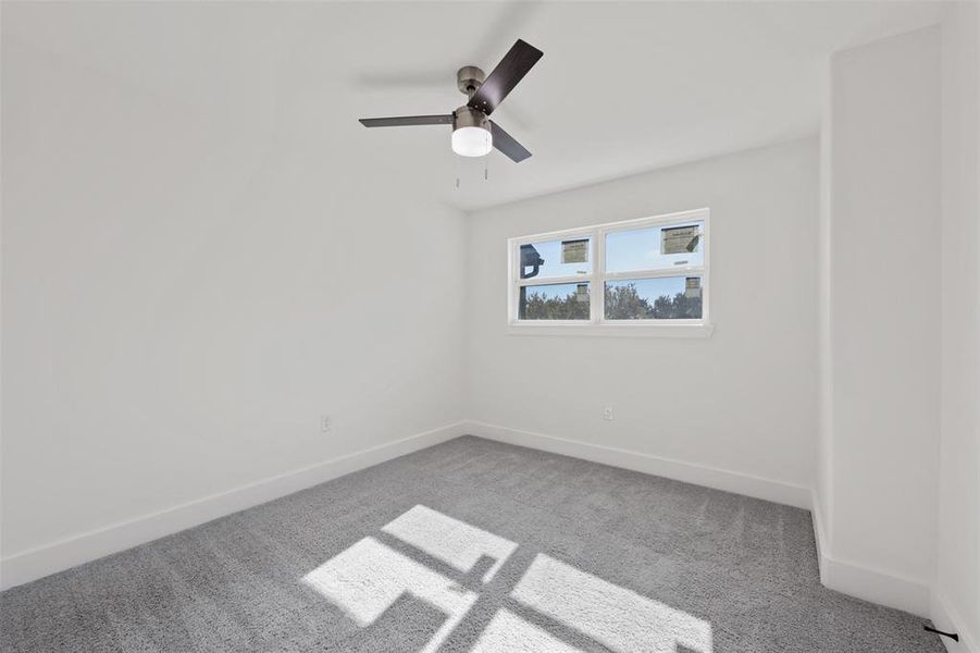 Spacious, unfurnished interior of a new home in , Duncanville (Image 16).