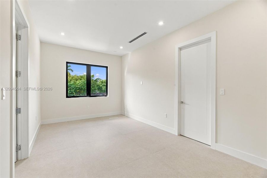 Spacious, unfurnished interior of a new home in , South Miami (Image 72).