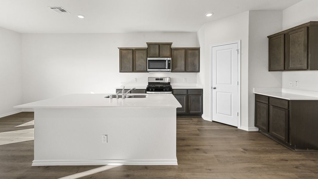 Furnished interior view inside a new home in Wildcat Ranch, Crandall (Image 14).