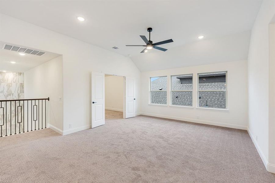 Spacious, unfurnished interior of a new home in Windsong Ranch Classic 61, Prosper (Image 30).