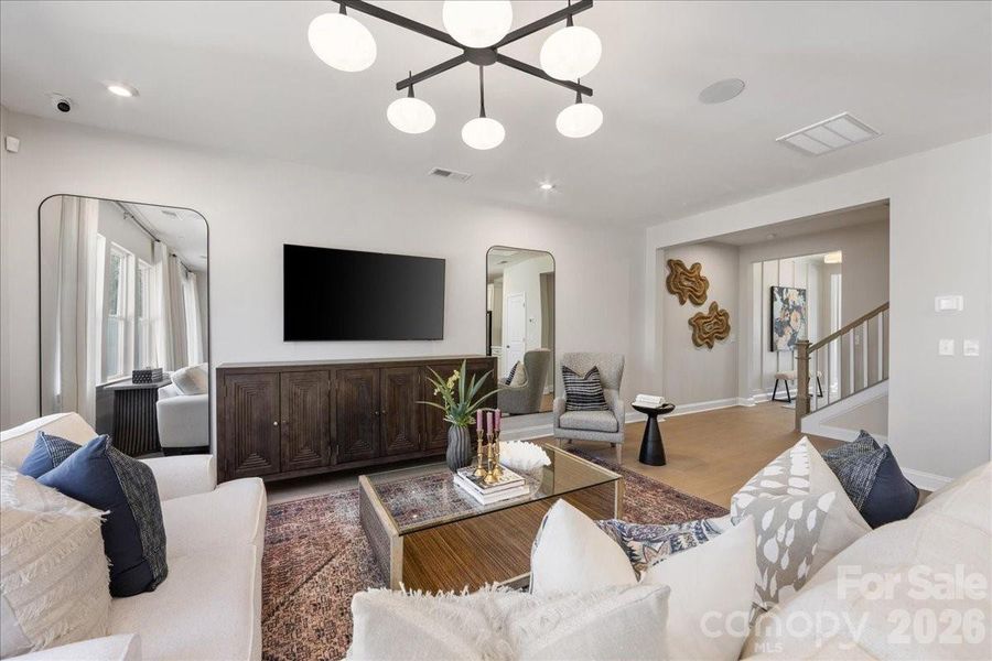 Falcon Plan Model Photo