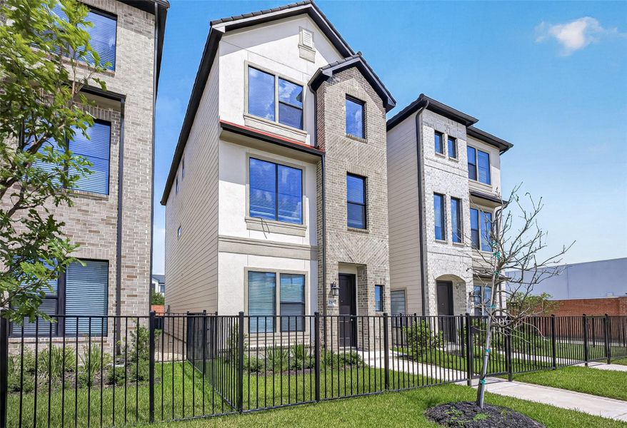 Front exterior of a new home in , Houston, TX, highlighting curb appeal (Image 2). Front exterior of a new home in , Houston, TX, highlighting curb appeal (Image 2).