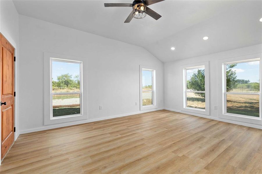 Spacious, unfurnished interior of a new home in , Brownwood (Image 25).