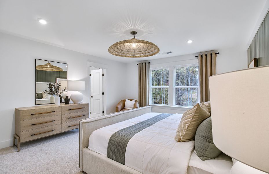Furnished interior view inside a new home in Hunters Creek, Flowery Branch (Image 11).