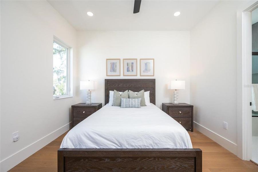 Furnished interior view inside a new home in , Sarasota (Image 11).