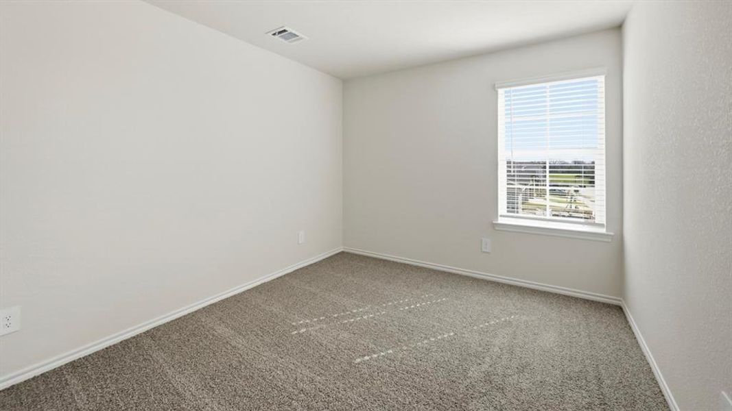 Spacious, unfurnished interior of a new home in Sweetwater Springs, Sherman (Image 32).