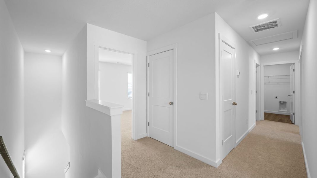 Spacious, unfurnished interior of a new home in Evergreen Landing, Rossville (Image 23).