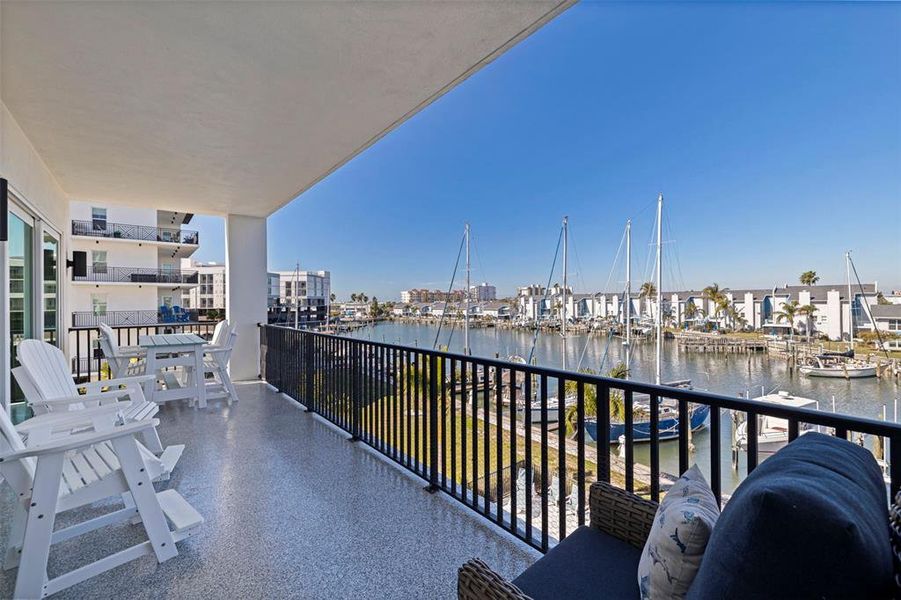 Condo located in Madeira Beach, FL showcasing its design and architecture (Image 23). Condo located in Madeira Beach, FL showcasing its design and architecture (Image 23).