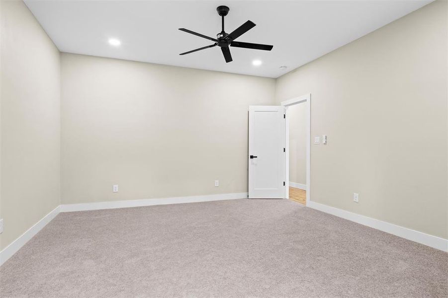 Spacious, unfurnished interior of a new home in , Ennis (Image 27). Spacious, unfurnished interior of a new home in , Ennis (Image 27).