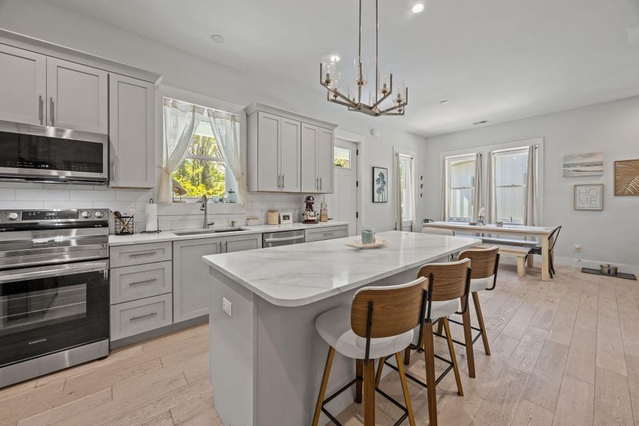 Furnished interior view inside a new home in , Johns Island (Image 33).