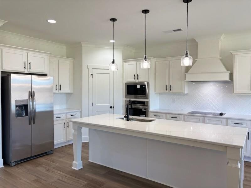 Furnished interior view inside a new home in Magnolia Ridge, Monroe (Image 8).