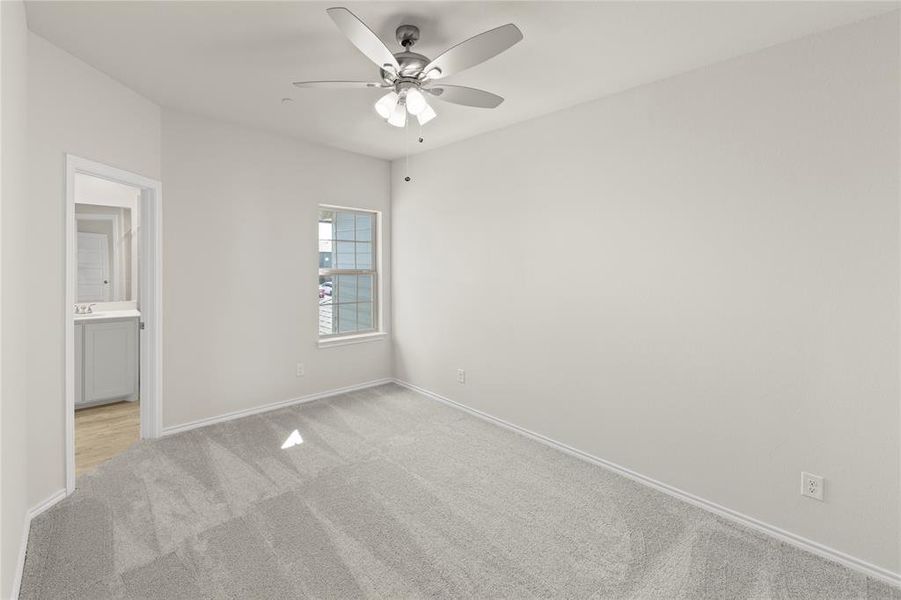 16. 4006 Avion - Primary (2)