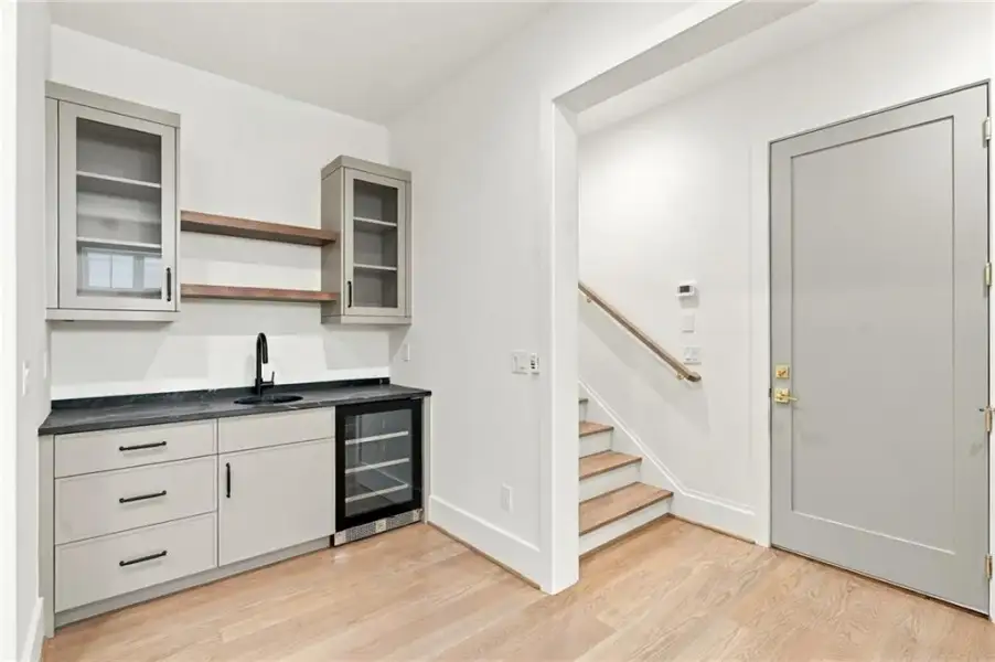 Furnished interior view inside a new home in , Atlanta (Image 59).