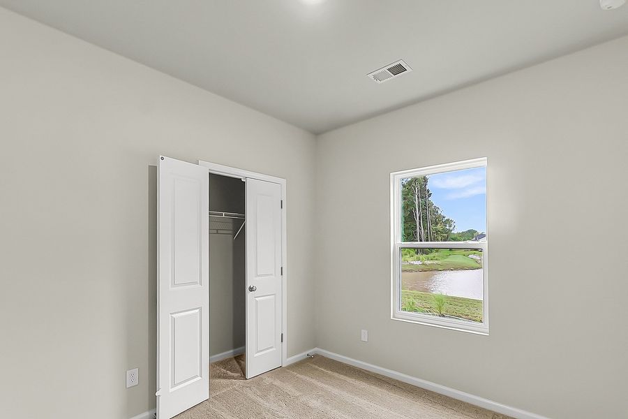 Spacious, unfurnished interior of a new home in Fairway Woods at Wyboo, Manning (Image 36).