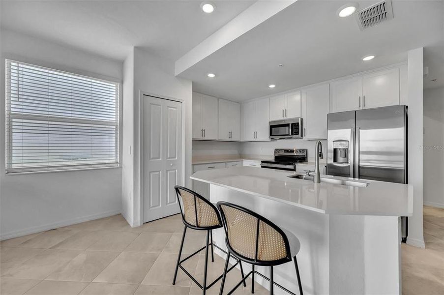 Furnished interior view inside a new home in , Bradenton (Image 12).