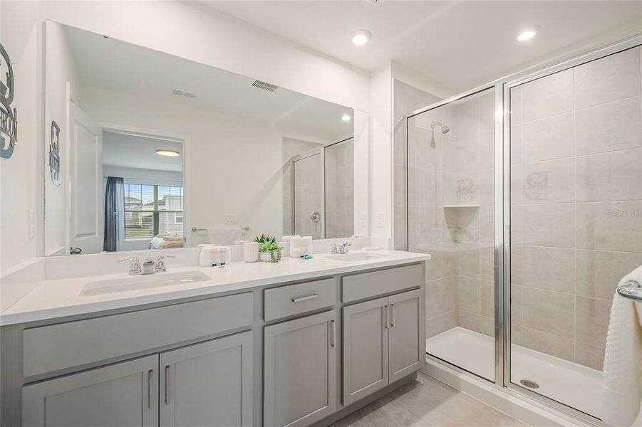 Furnished interior view inside a new home in , Kissimmee (Image 9).
