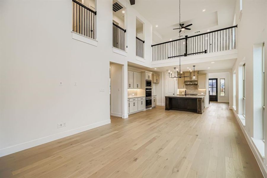 Spacious, unfurnished interior of a new home in Mosaic 40s, Celina (Image 17).