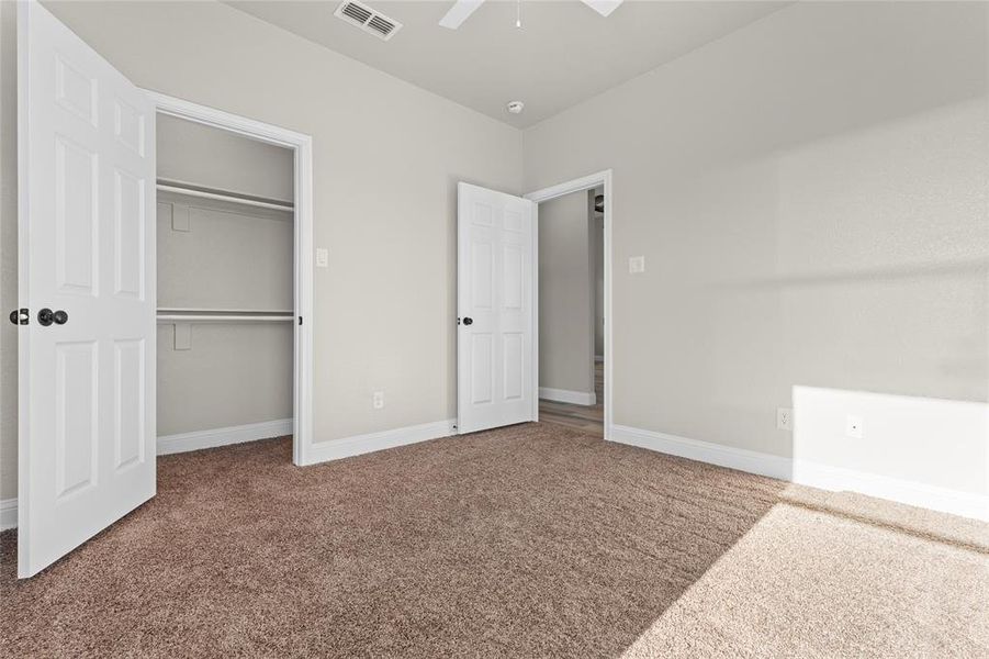 Spacious, unfurnished interior of a new home in , Greenville (Image 26).