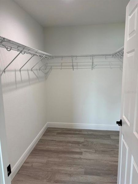 Spacious, unfurnished interior of a new home in , Dunnellon (Image 27). Spacious, unfurnished interior of a new home in , Dunnellon (Image 27).