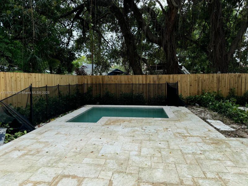 Image 15 of a home in .