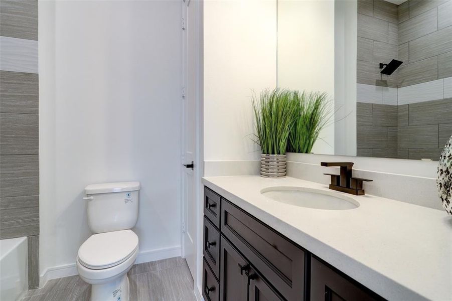 Image 28 of a home in .