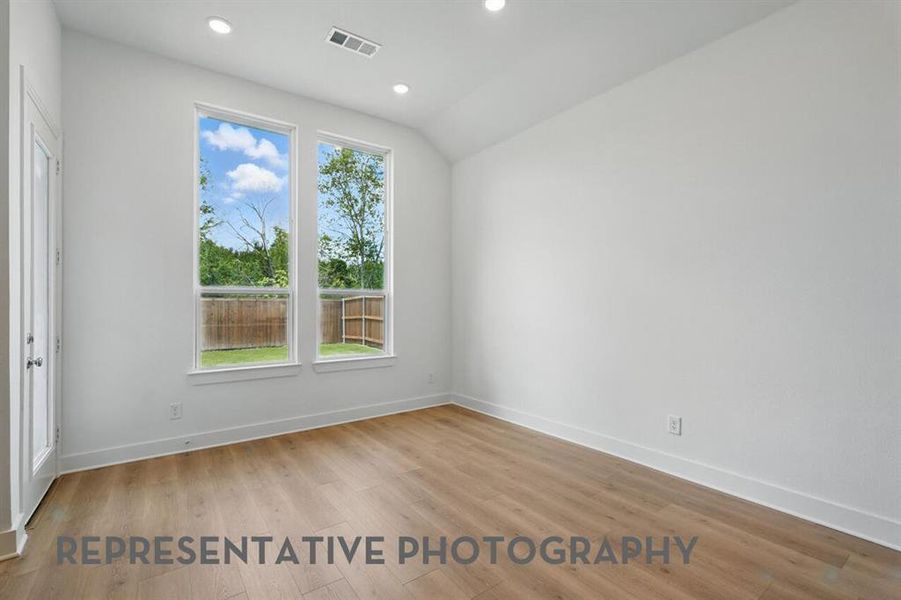 Spacious, unfurnished interior of a new home in Devonshire, Forney (Image 18).