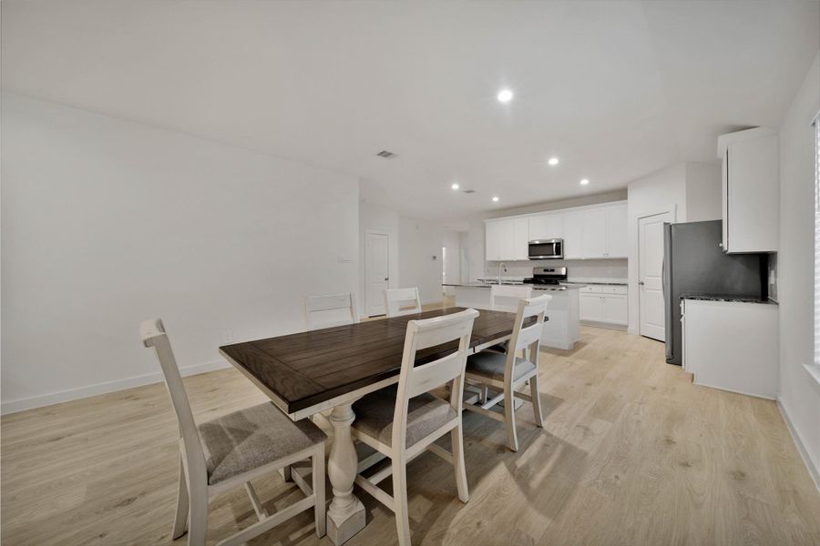 Furnished interior view inside a new home in Sorrento, Richmond (Image 16).