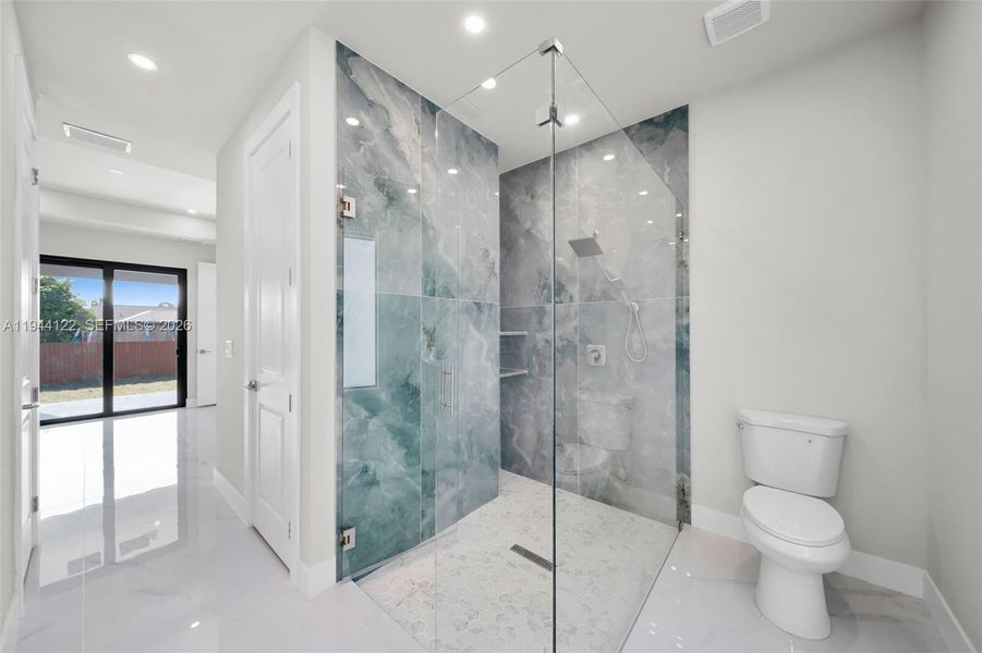 Furnished interior view inside a new home in , Lehigh Acres (Image 16).