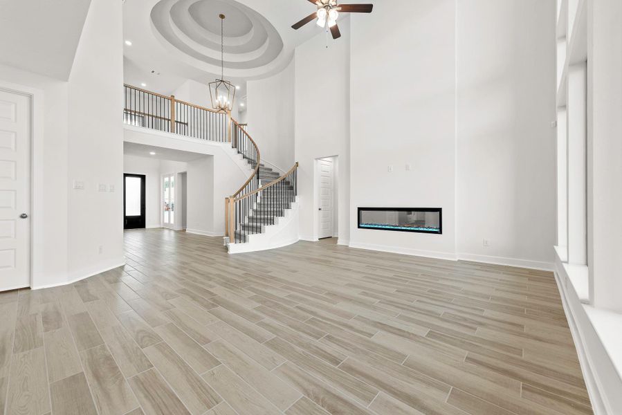 Representative image. Features, specifications, selections and colors may vary.