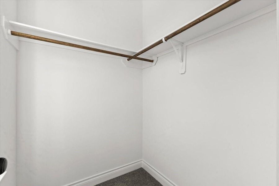 Spacious, unfurnished interior of a new home in , Houston (Image 31).