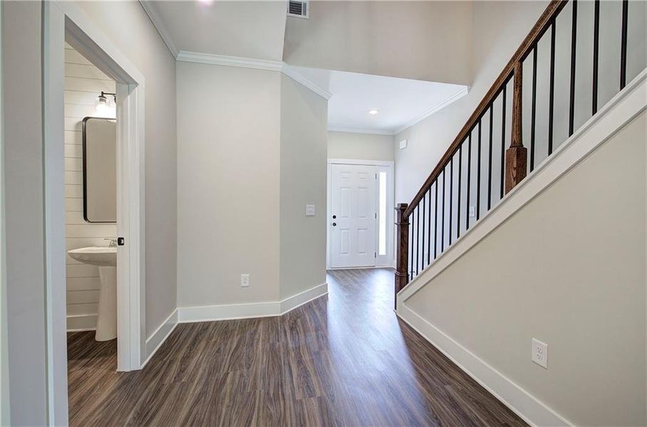 Spacious, unfurnished interior of a new home in , Cartersville (Image 30).