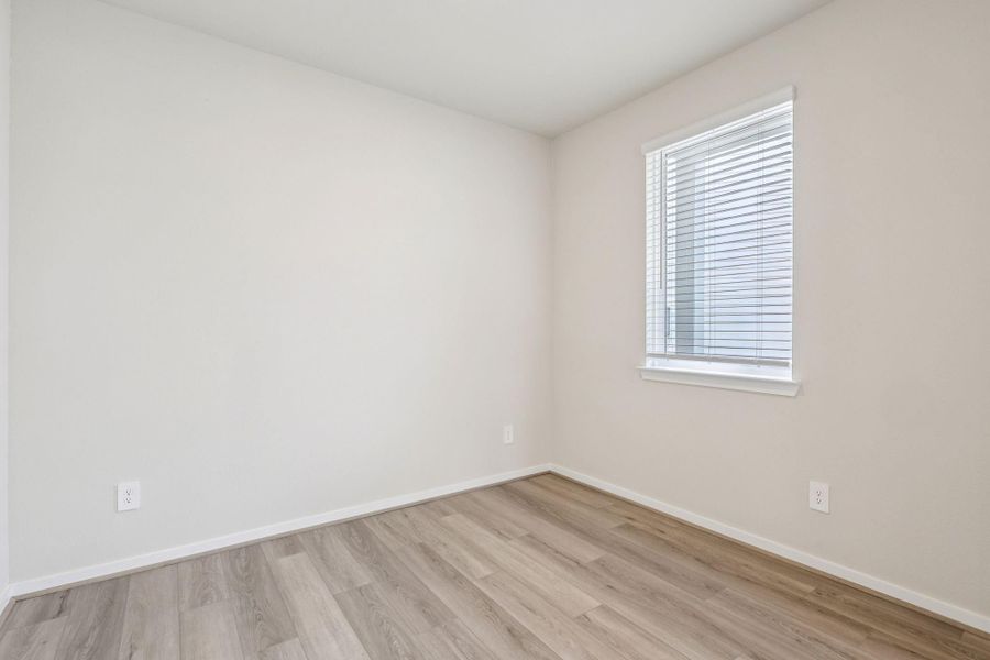 Spacious, unfurnished interior of a new home in Pinewood Trails - City Series, Atascocita (Image 29).