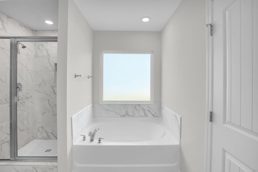 Representative furnished interior of a home built from the The Aspen by Smith Family Homes in Sweetwater, Brunswick (Image 11).