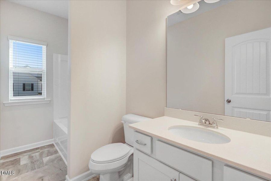 39-122 Continental Ln-39