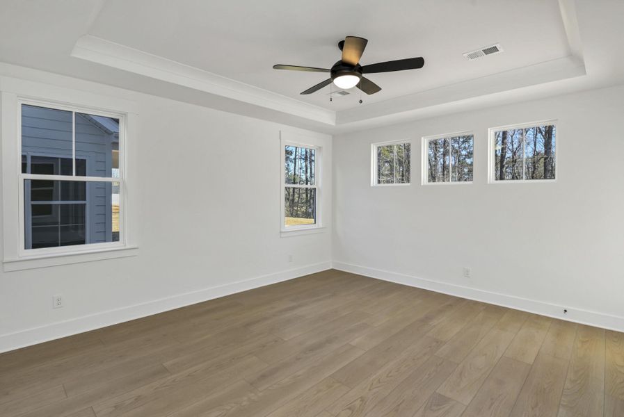 Spacious, unfurnished interior of a new home in Clubside Reserve at Summerlake, Lexington (Image 41).