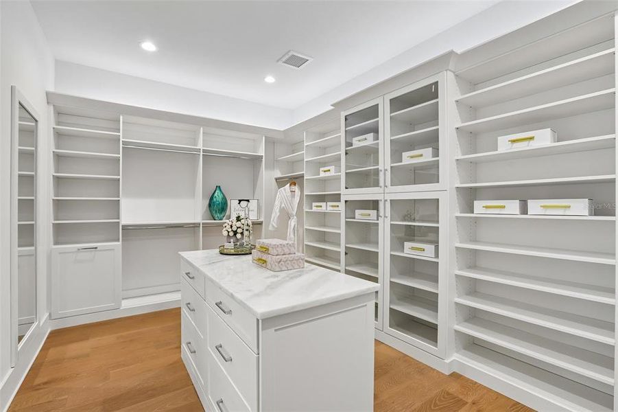 Furnished interior view inside a new home in , Tampa (Image 8).