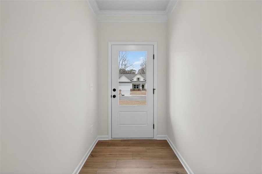 Spacious, unfurnished interior of a new home in Jones Ridge, Dallas (Image 19).