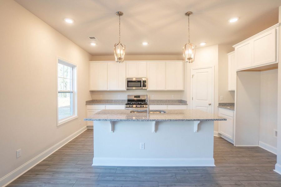 Representative furnished interior of a home built from the Saluda by Hurricane Builders in Southern Column Estates, Florence (Image 6).