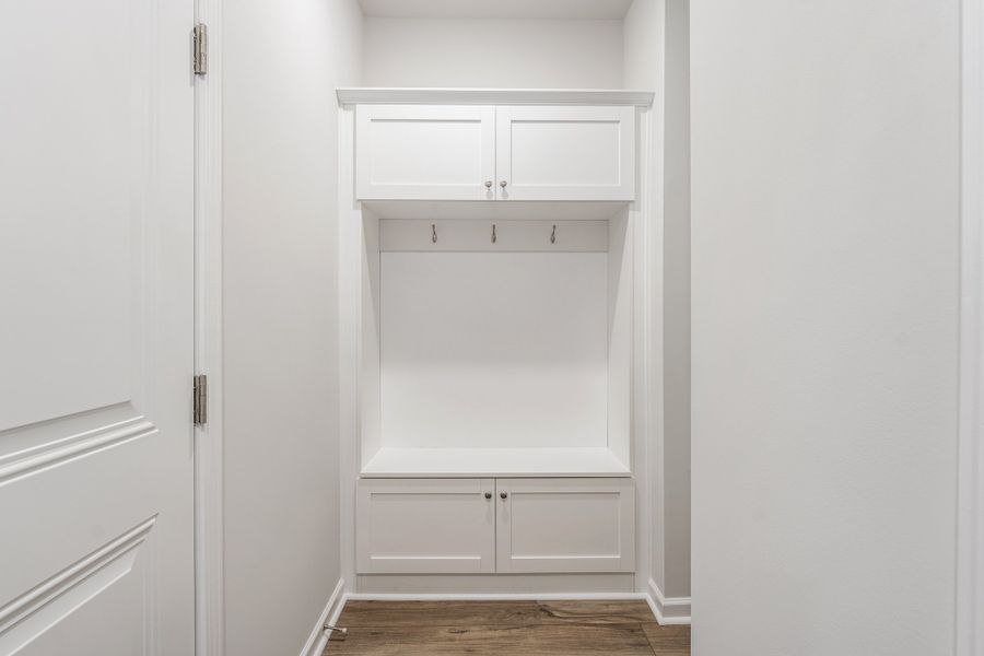 Image 19 of a home in Edwards Station.