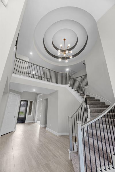 Spacious, unfurnished interior of a new home in Jordan Ranch, Katy (Image 18).