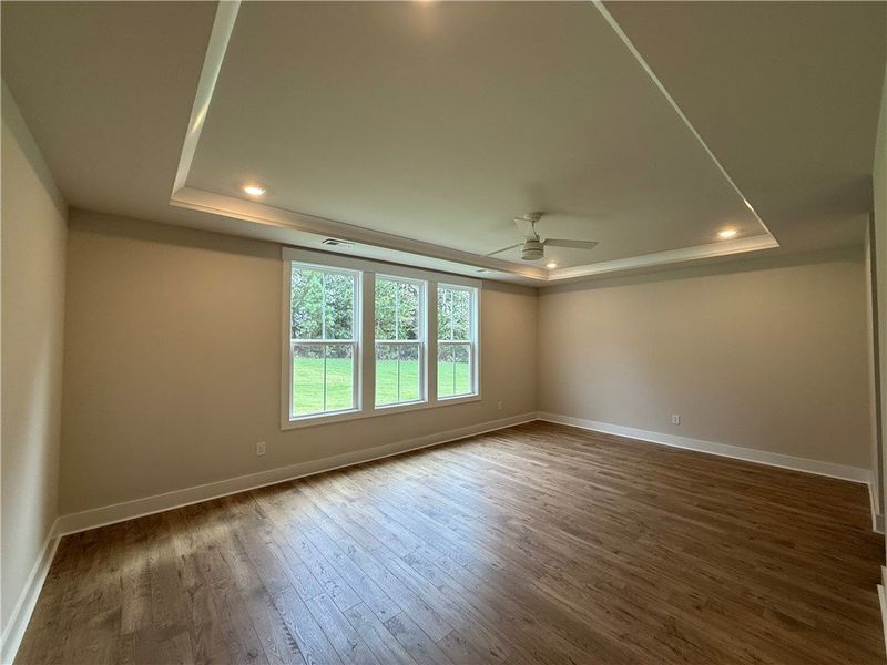 Spacious, unfurnished interior of a new home in Walker's Pointe, Anderson (Image 17).