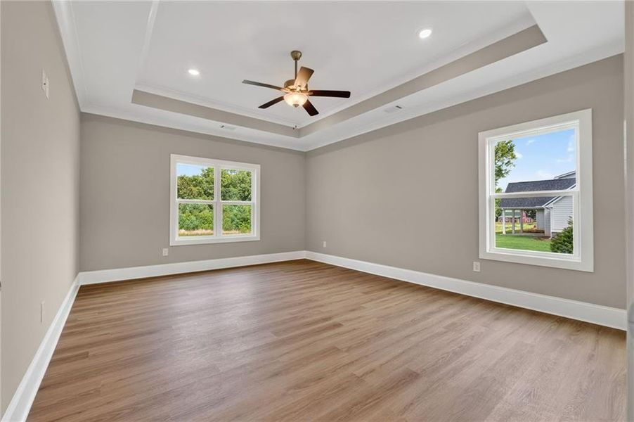 Spacious, unfurnished interior of a new home in , Hampton (Image 34).