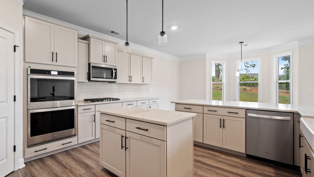 Furnished interior view inside a new home in Campbell Ridge, Piedmont (Image 10).