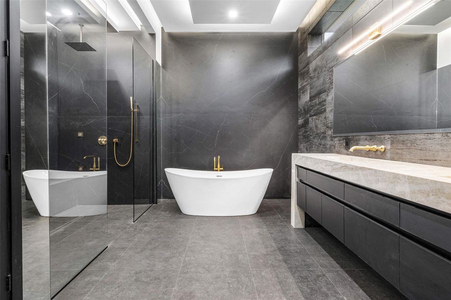 Furnished interior view inside a new home in , Parkland (Image 44).