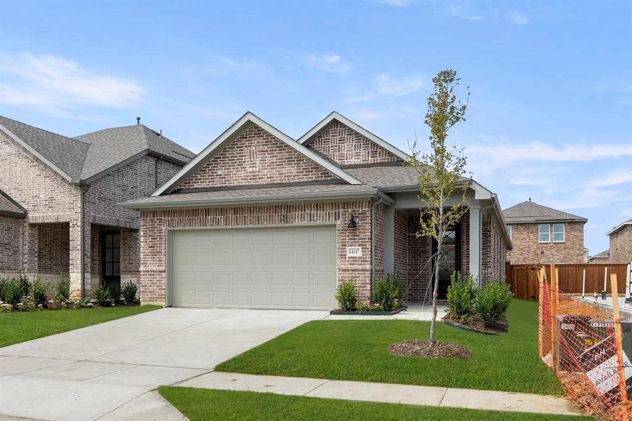 Front exterior of a new home in Creekview Fossil Ridge, Pilot Point, TX, highlighting curb appeal (Image 2). Front exterior of a new home in Creekview Fossil Ridge, Pilot Point, TX, highlighting curb appeal (Image 2).