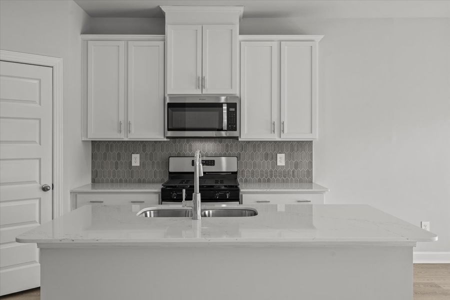 Furnished interior view inside a new home in Holland Park, Spartanburg (Image 5).